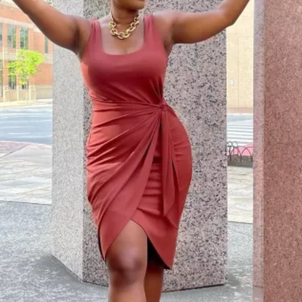 Express Body Contour Wrap Front Tie Waist Midi Dress With Built-In Shapewear